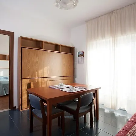 Casavacanze Internazionale Lejlighedshotel Diano Marina