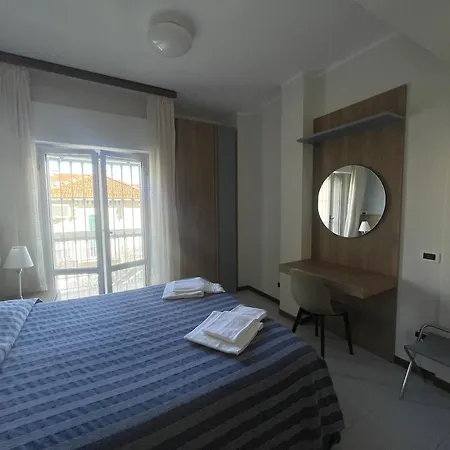 מלון דירות Casavacanze Internazionale 3*