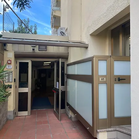 Casavacanze Internazionale 3* Diano Marina