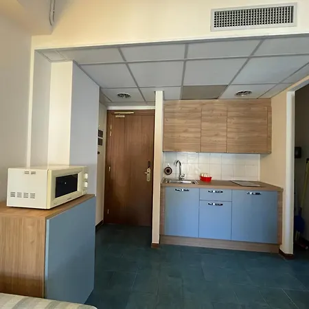 Casavacanze Internazionale アパートホテル 3*