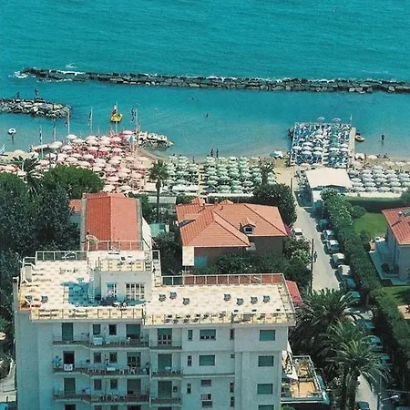 Casavacanze Internazionale Aparthotel Diano Marina