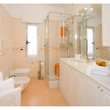 Casavacanze Internazionale 3* Diano Marina