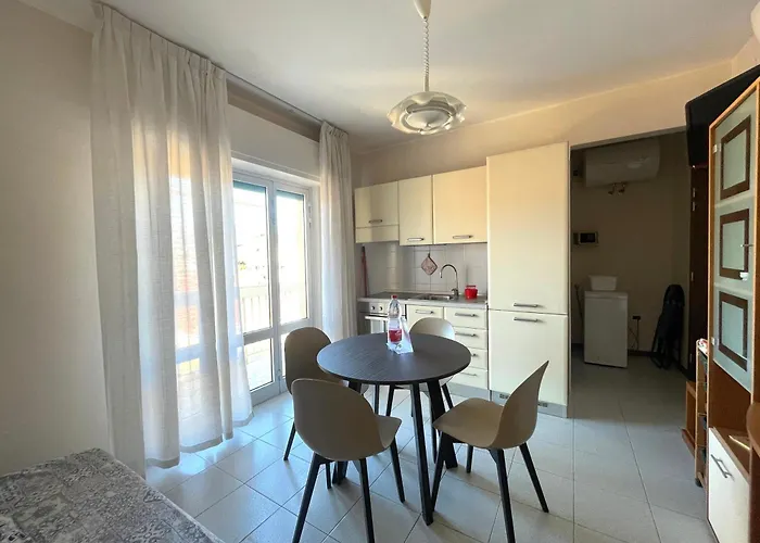 Casavacanze Internazionale 3* Diano Marina