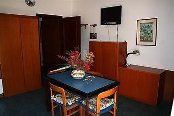 Casavacanze Internazionale 3* Диано-Марина